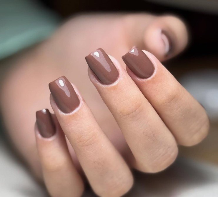 brown nail