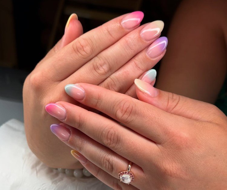 Summer Ombre Nails