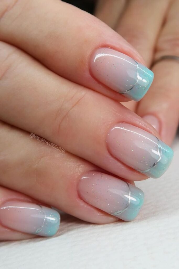 Aqua Whisper French
