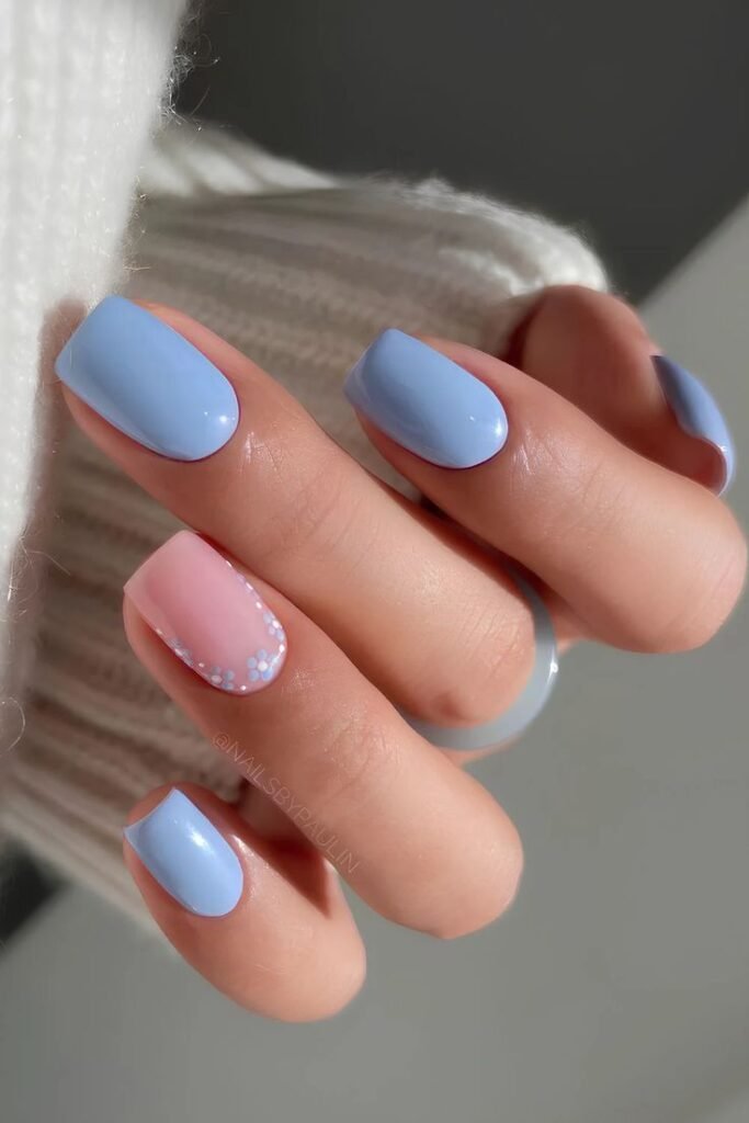 Baby Blue Dot Detail