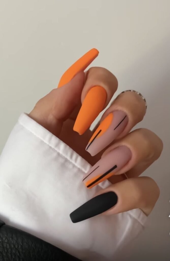 Graphic Orange Contrast