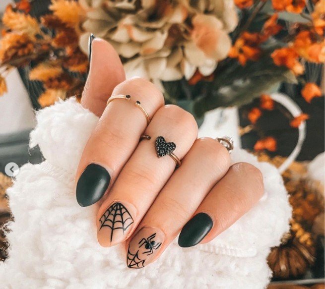 halloween nails