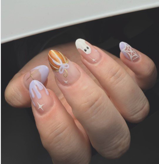 simple halloween nail